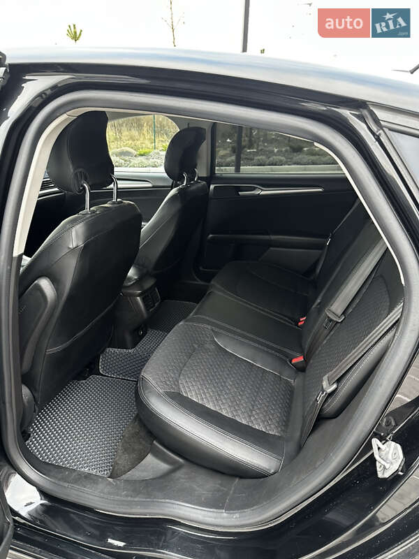 Седан Ford Fusion 2013 в Ровно фото 35 Седан Ford Fusion 2013 в Ровно