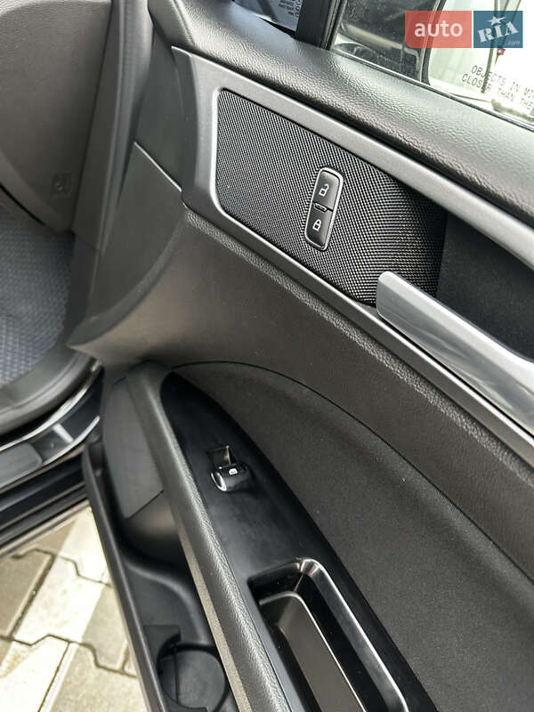 Седан Ford Fusion 2013 в Ровно фото 40 Седан Ford Fusion 2013 в Ровно