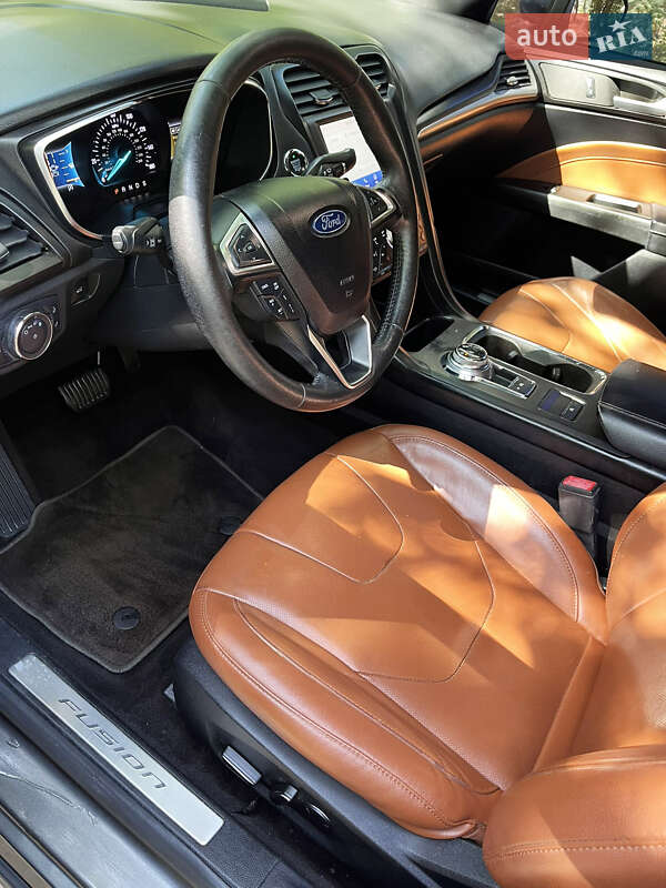 Седан Ford Fusion 2019 в Одессе