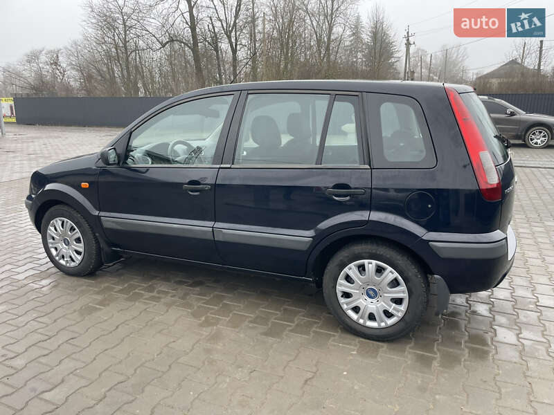 Хэтчбек Ford Fusion 2007 в Баре