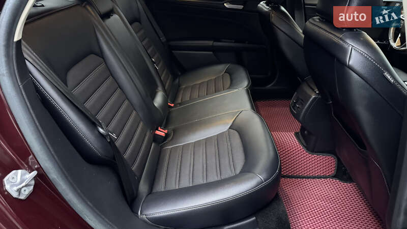 Седан Ford Fusion 2017 в Тернополе