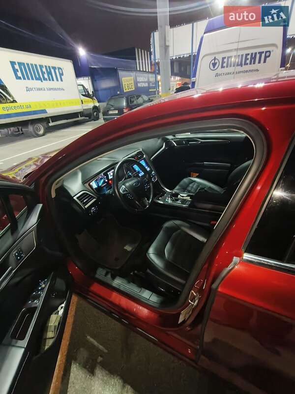 Седан Ford Fusion 2017 в Киеве фото 10 Седан Ford Fusion 2017 в Киеве