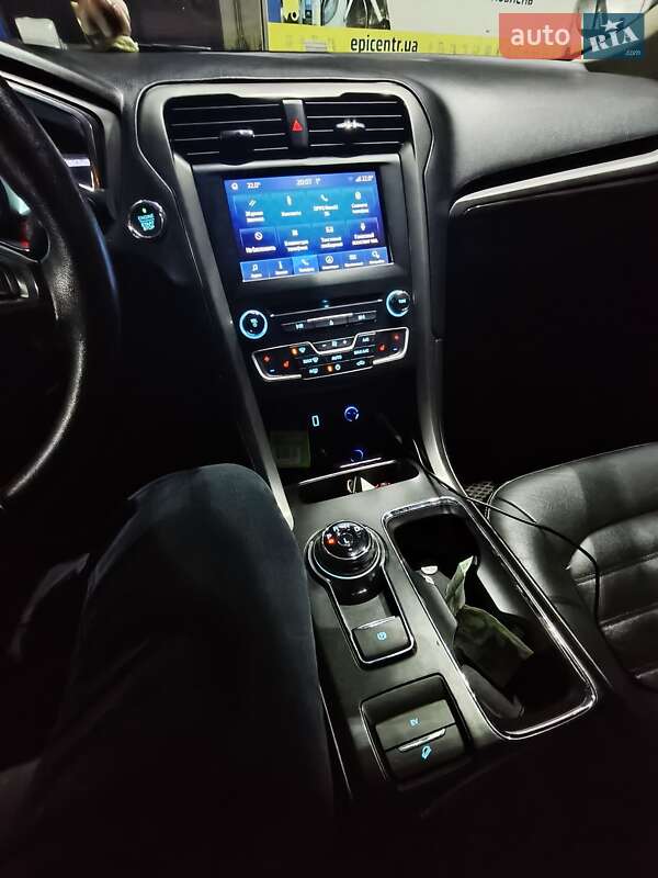 Седан Ford Fusion 2017 в Киеве фото 13 Седан Ford Fusion 2017 в Киеве