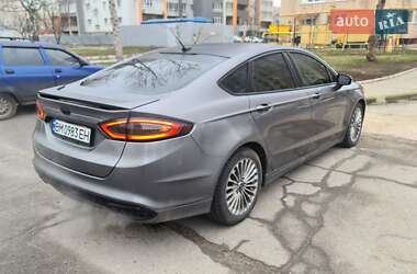 Седан Ford Fusion 2013 в Сумах