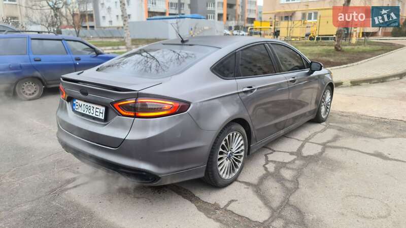 Седан Ford Fusion 2013 в Сумах