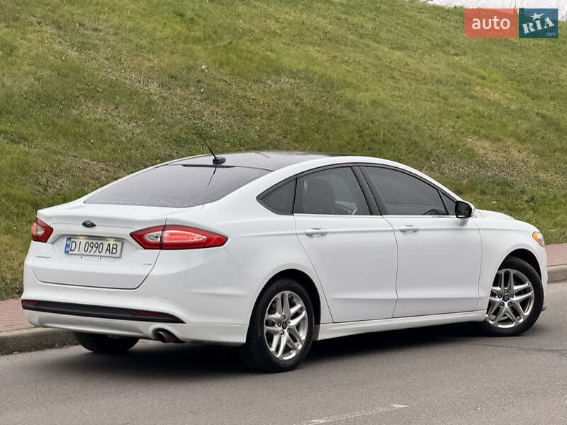 Седан Ford Fusion 2013 в Киеве