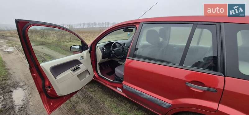 Хэтчбек Ford Fusion 2005 в Ладыжине фото 24 Хэтчбек Ford Fusion 2005 в Ладыжине