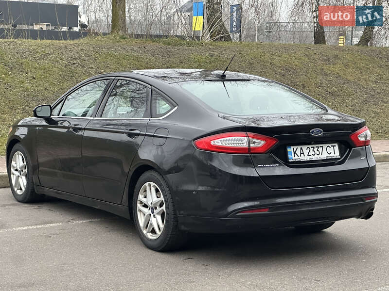 Седан Ford Fusion 2014 в Киеве