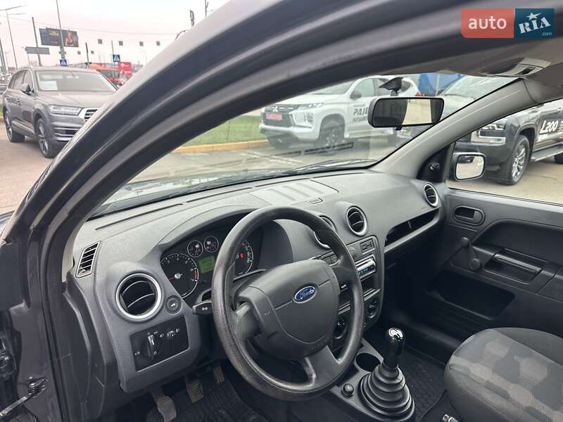 Хэтчбек Ford Fusion 2007 в Киеве фото 14 Хэтчбек Ford Fusion 2007 в Киеве