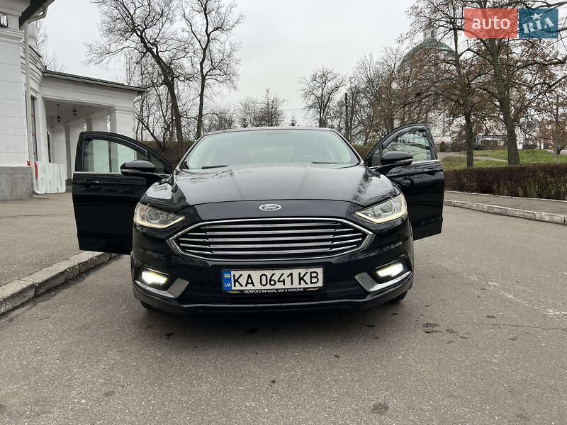 Седан Ford Fusion 2016 в Киеве