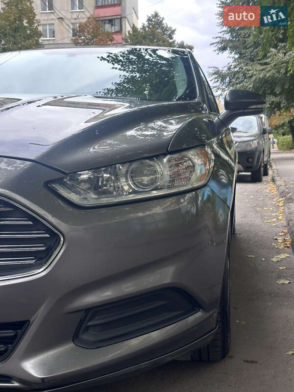 Седан Ford Fusion 2013 в Харькове