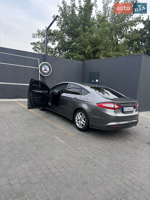 Седан Ford Fusion 2013 в Харькове