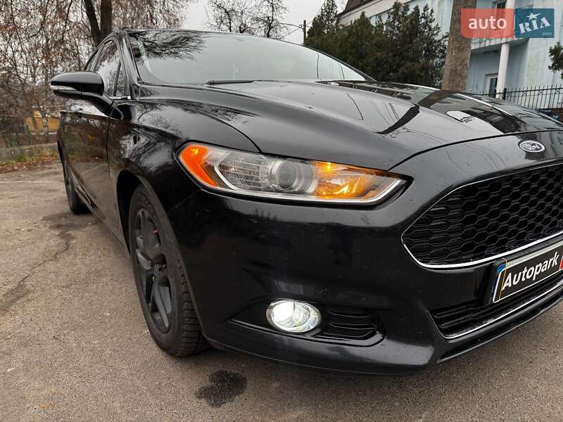 Седан Ford Fusion 2013 в Киеве