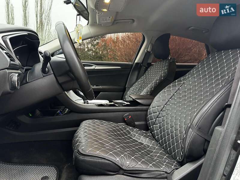 Седан Ford Fusion 2013 в Киеве