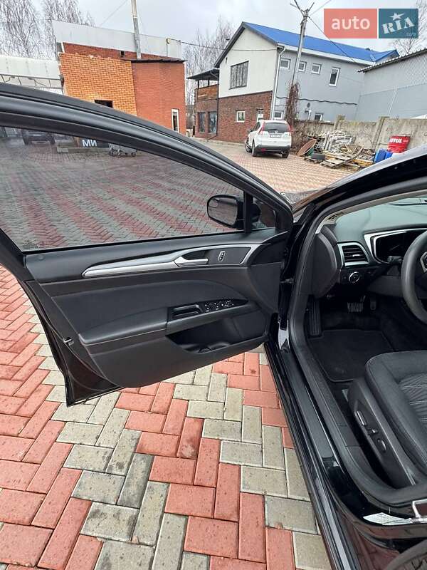 Седан Ford Fusion 2015 в Белой Церкви