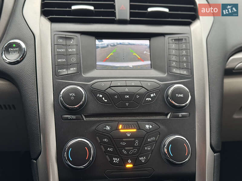 Седан Ford Fusion 2016 в Киеве