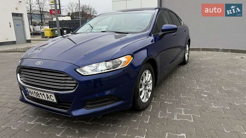 Седан Ford Fusion 2016 в Львове