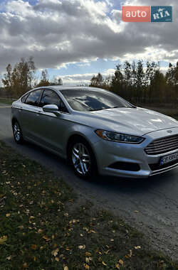 Седан Ford Fusion 2013 в Чернигове