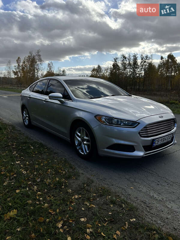 Седан Ford Fusion 2013 в Чернигове