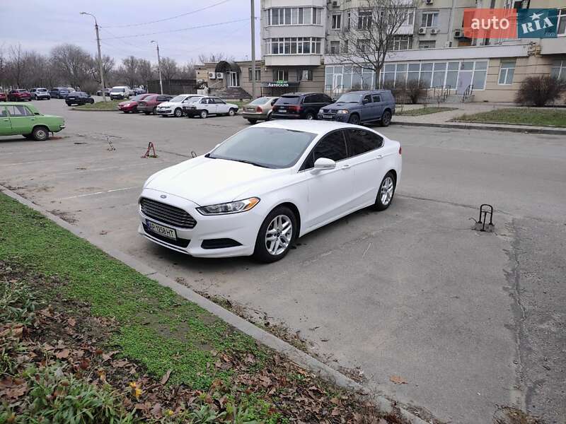 Седан Ford Fusion 2015 в Запорожье