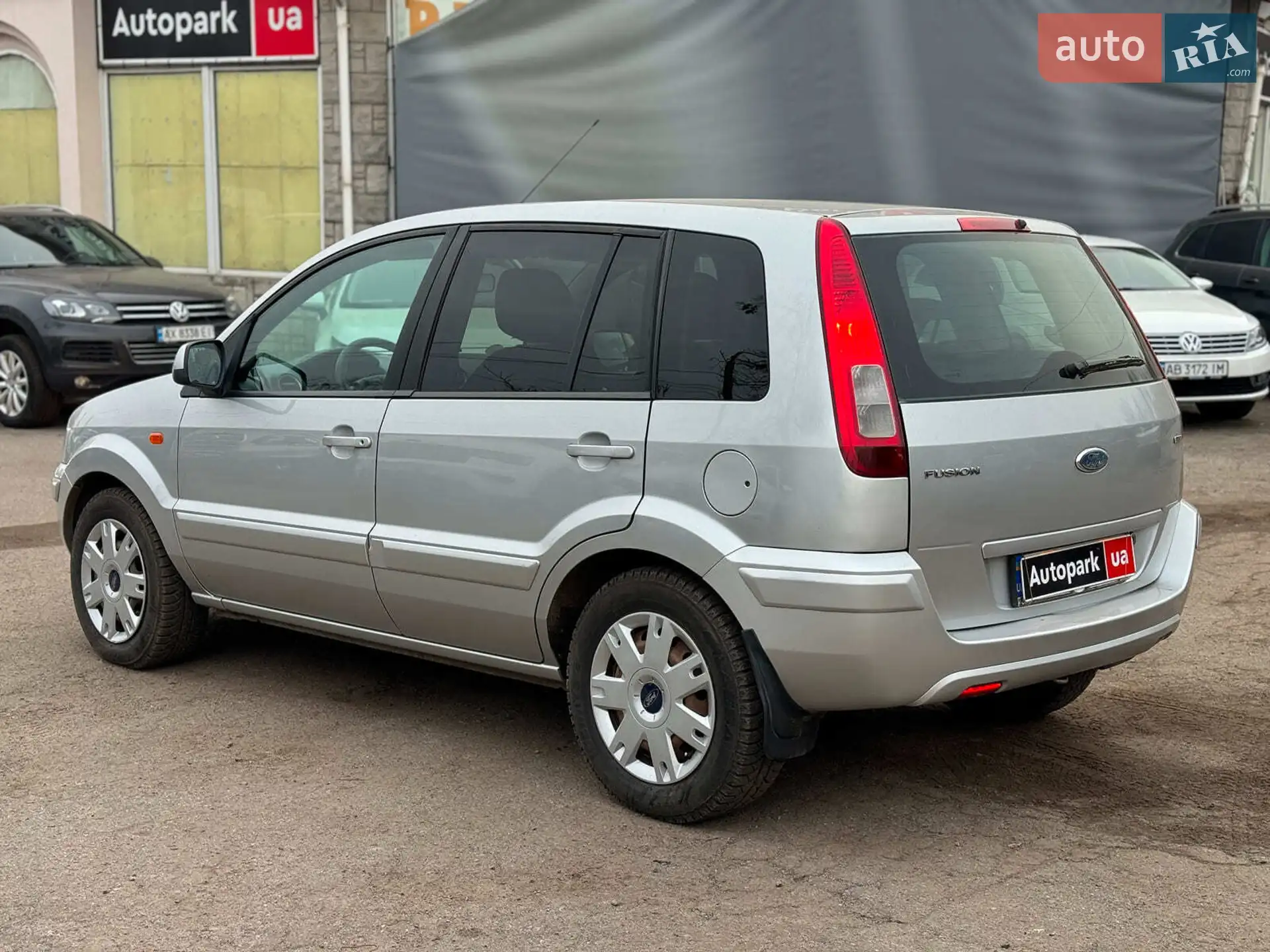 2010 Ford Fusion - мініатюра 8