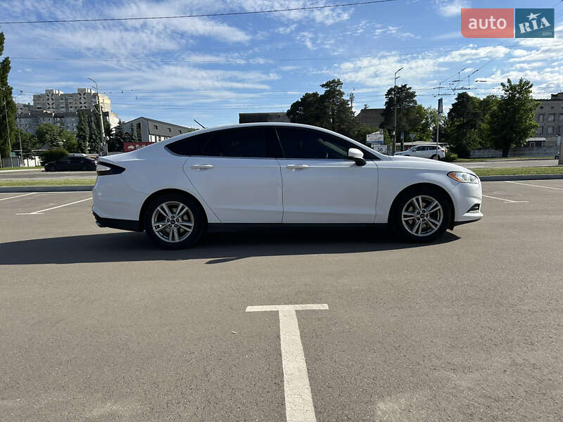 Седан Ford Fusion 2014 в Дніпрі