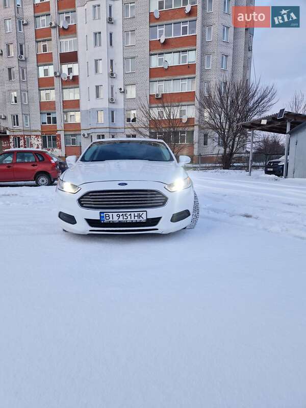 Седан Ford Fusion 2015 в Кременчуге