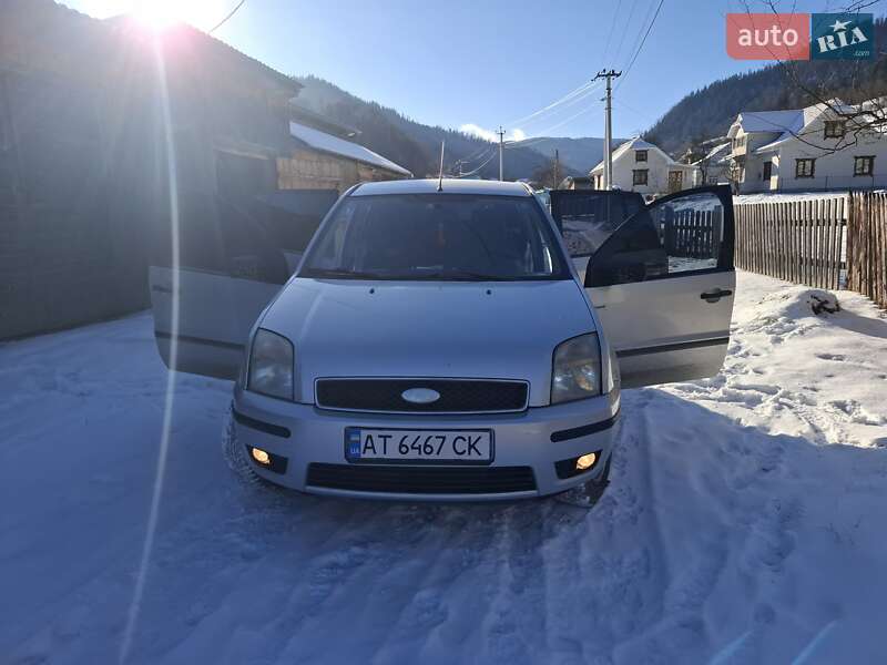 Хетчбек Ford Fusion 2005 в Верховині фото 4 Хетчбек Ford Fusion 2005 в Верховині