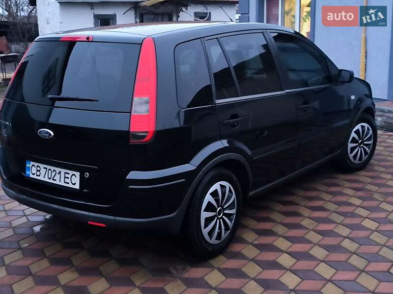 Хэтчбек Ford Fusion 2005 в Прилуках