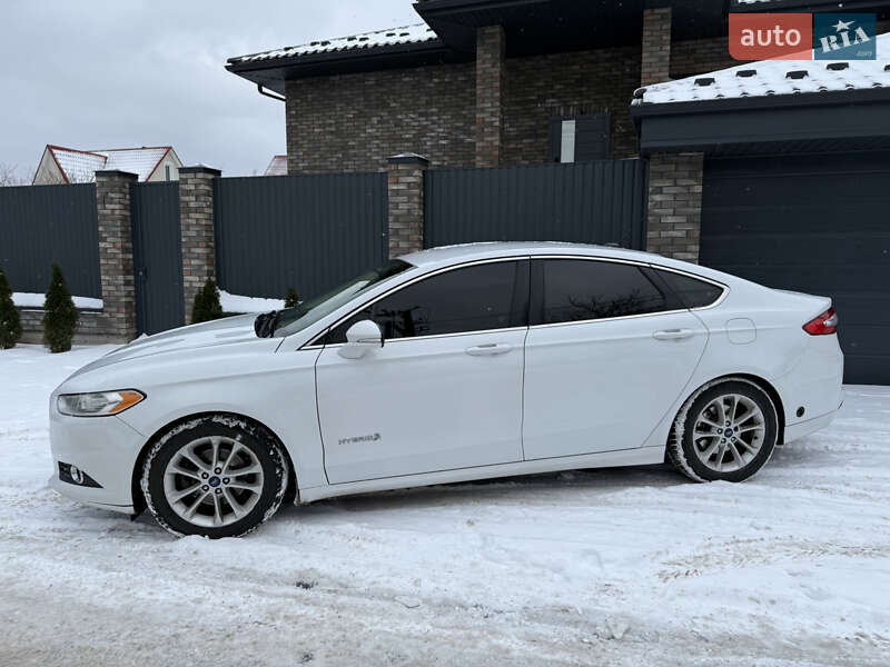 Седан Ford Fusion 2016 в Києві