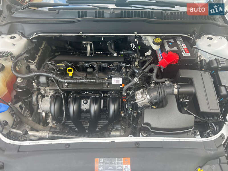 Седан Ford Fusion 2015 в Дніпрі фото 5 Седан Ford Fusion 2015 в Дніпрі