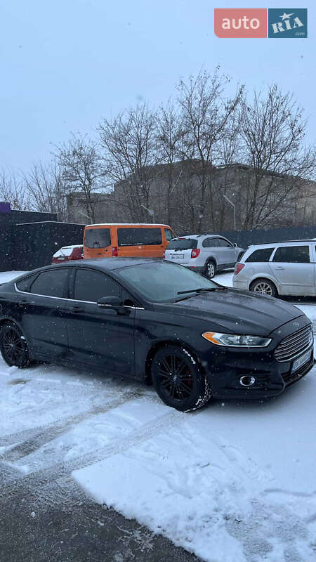 Седан Ford Fusion 2013 в Рівному