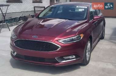 Седан Ford Fusion 2016 в Монастирищеві