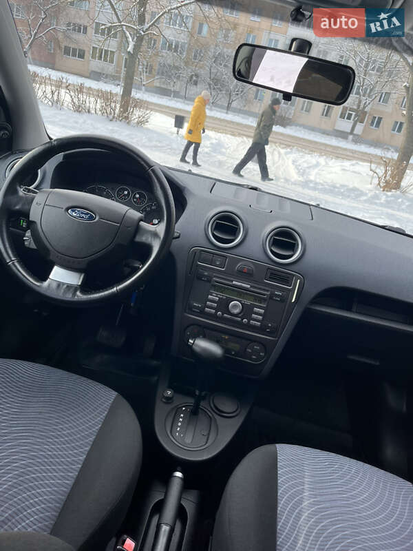 Хетчбек Ford Fusion 2011 в Ніжині
