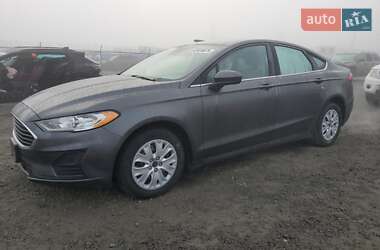 Ford Fusion 2020