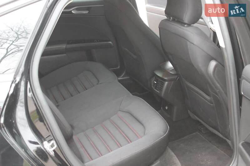 Седан Ford Fusion 2016 в Дніпрі фото 31 Седан Ford Fusion 2016 в Дніпрі