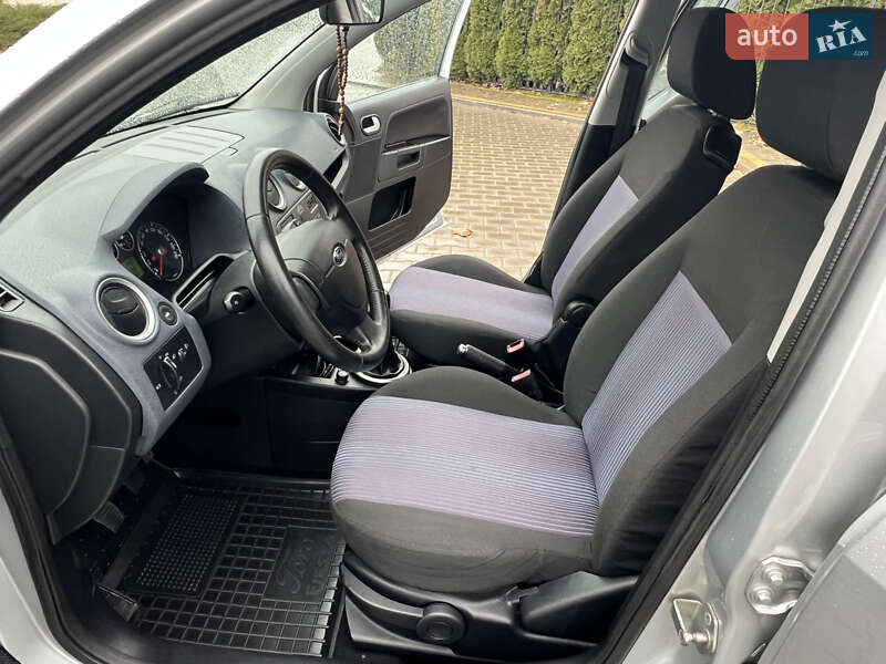 Хетчбек Ford Fusion 2010 в Одесі фото 27 Хетчбек Ford Fusion 2010 в Одесі