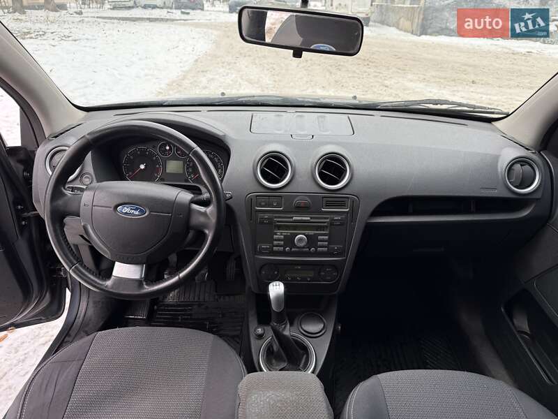 Хэтчбек Ford Fusion 2008 в Киеве фото 13 Хэтчбек Ford Fusion 2008 в Киеве