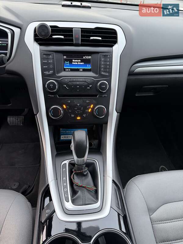 Седан Ford Fusion 2014 в Киеве