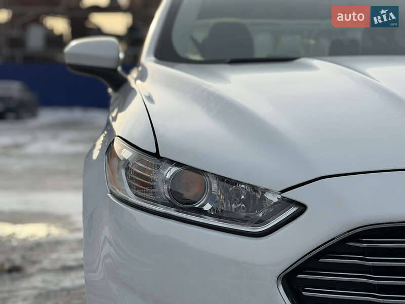 Седан Ford Fusion 2014 в Дніпрі фото 4 Седан Ford Fusion 2014 в Дніпрі