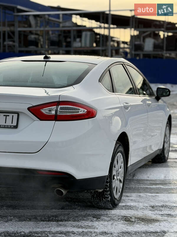 Седан Ford Fusion 2014 в Дніпрі фото 12 Седан Ford Fusion 2014 в Дніпрі