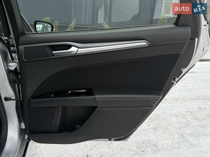 Седан Ford Fusion 2016 в Белой Церкви фото 35 Седан Ford Fusion 2016 в Белой Церкви