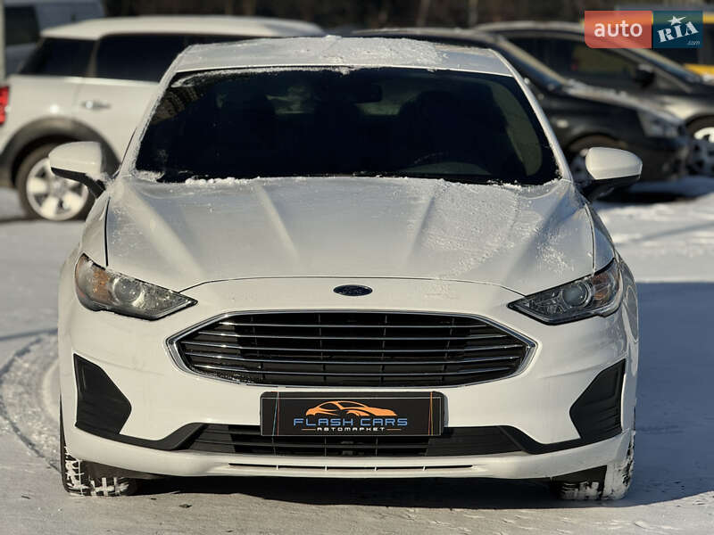 Седан Ford Fusion 2019 в Киеве
