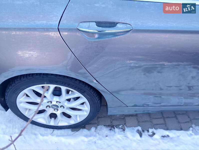 Седан Ford Fusion 2013 в Львове