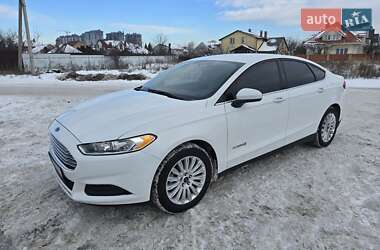 Седан Ford Fusion 2015 в Києві