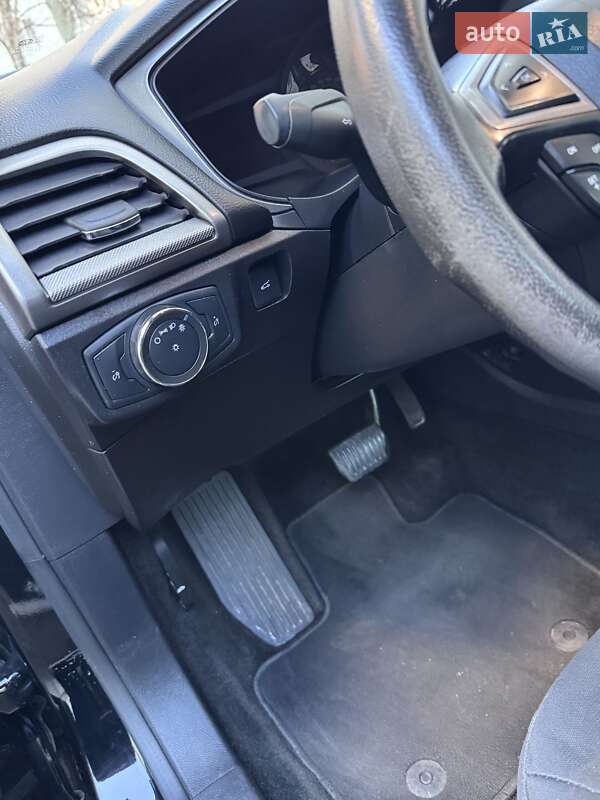 Седан Ford Fusion 2018 в Одессе