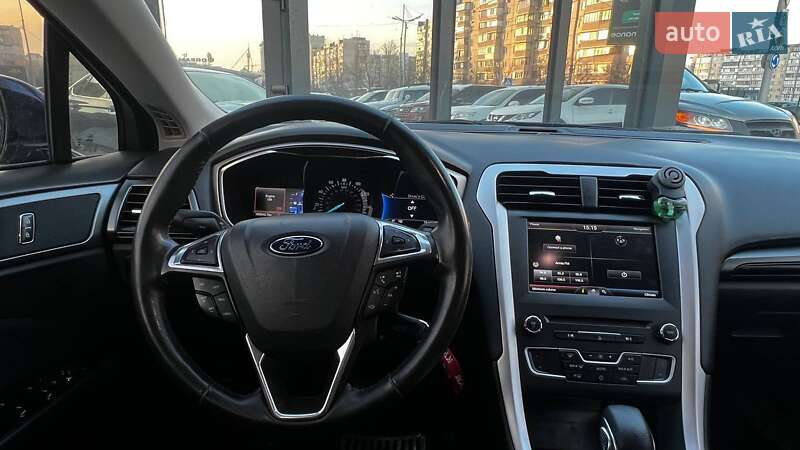Седан Ford Fusion 2015 в Киеве фото 15 Седан Ford Fusion 2015 в Киеве