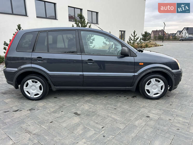 Хетчбек Ford Fusion 2009 в Луцьку