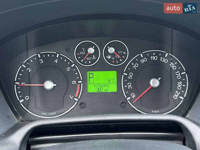 Хетчбек Ford Fusion 2009 в Луцьку