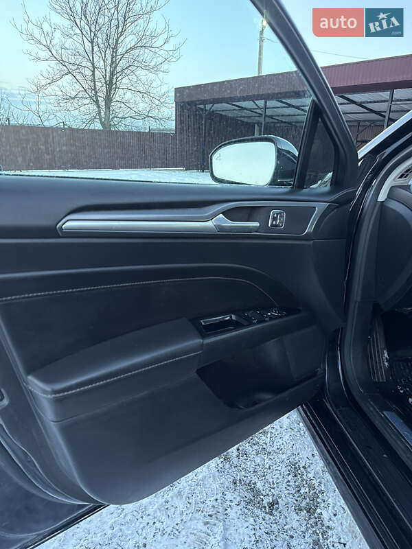 Седан Ford Fusion 2015 в Хмельницком фото 12 Седан Ford Fusion 2015 в Хмельницком